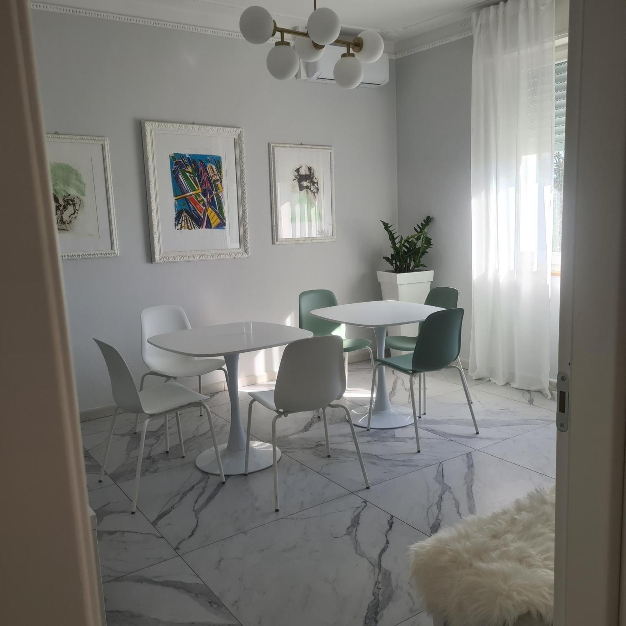 캄페기네 Cascina Antiche Terre B&B 외부 사진